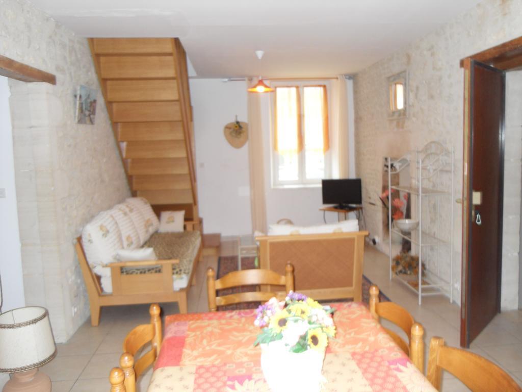 Maison En Pierre Leilighet Port-en-Bessin-Huppain Rom bilde